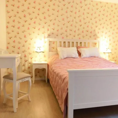 Romantic Style تيتيسي نيوستادت